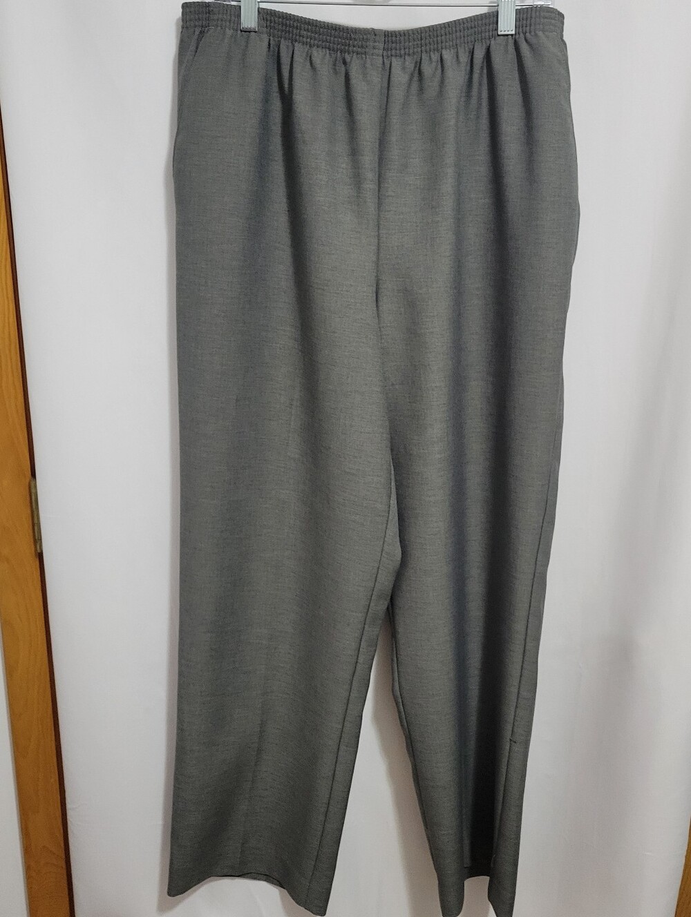 Alfred Dunner Olive Green Elastic-Waist Pull-On Pants, Size 16